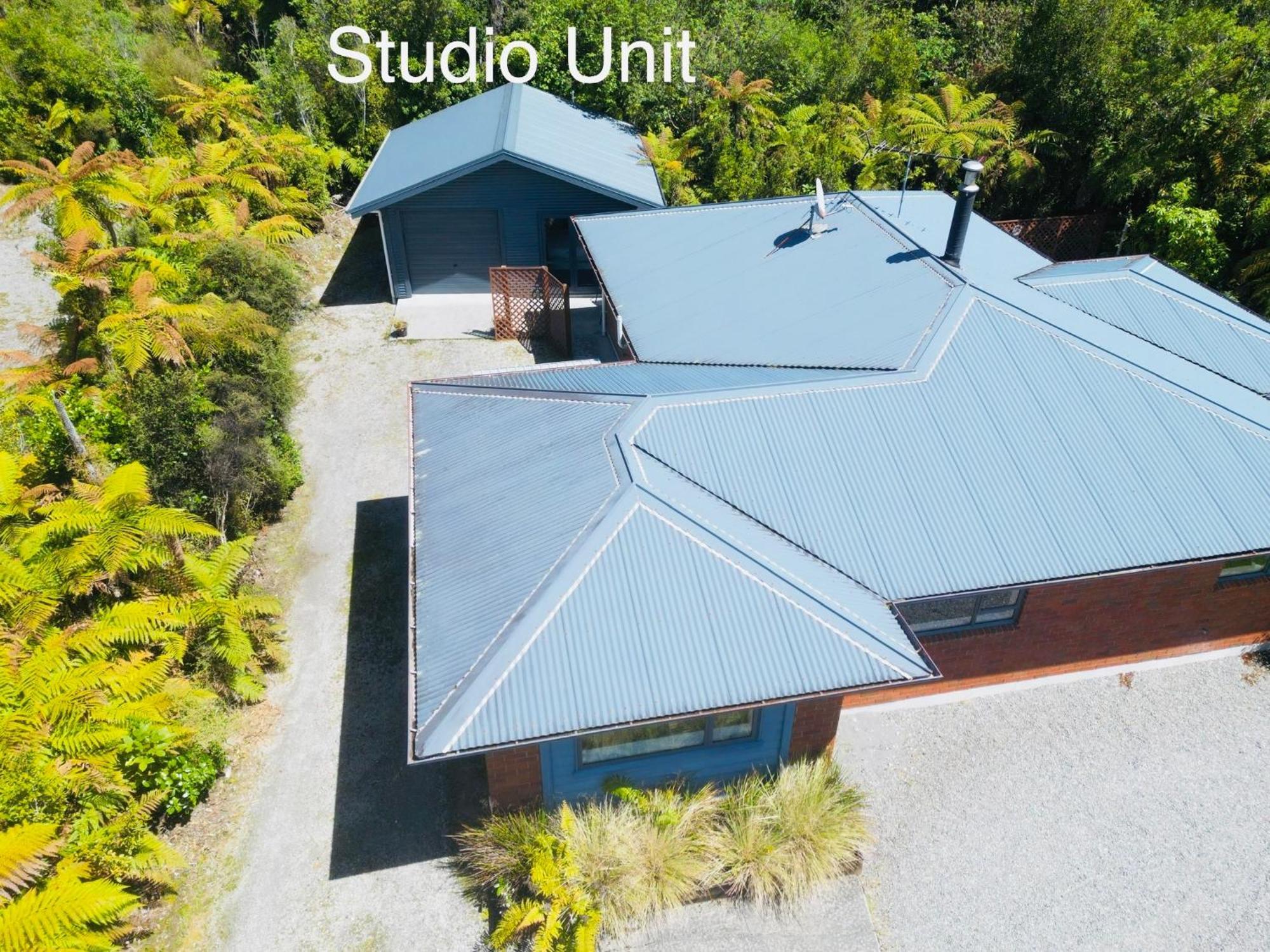 Six Kamahi Guest Studio Franz Josef Buitenkant foto